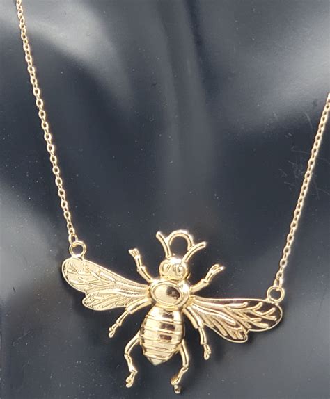 gucci bee necklace|designer bee necklace Gucci.